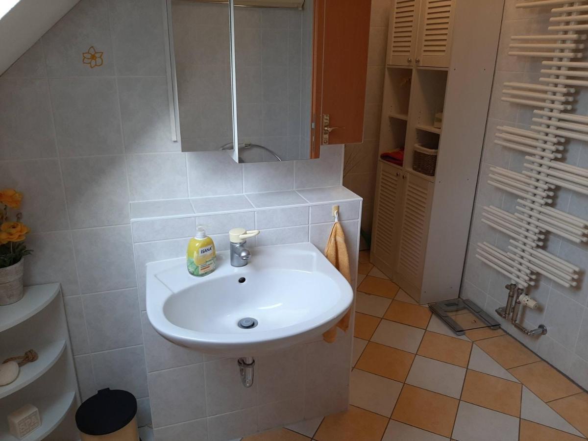 Fewo Hohen Neuendorf Bei Berlin Mit Sauna Und Fuss-Spa Esterno foto